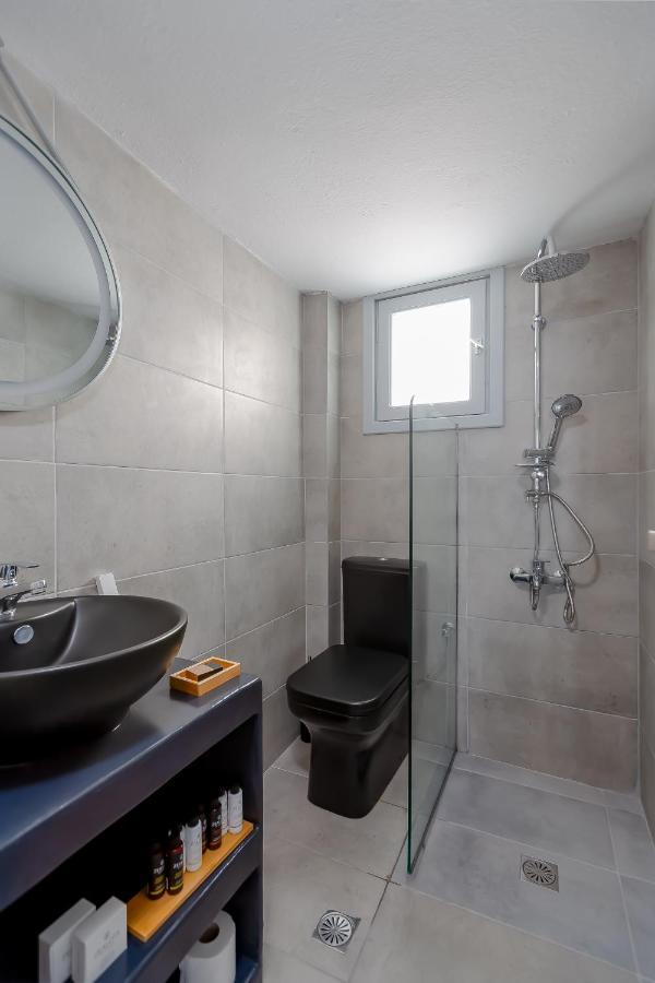 Divino Suites (Adults Only) 费拉 外观 照片